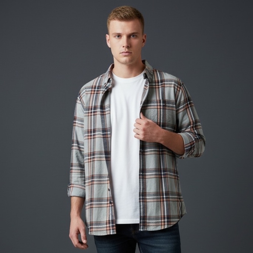 Vintage Wrangler Grey & Orange Plaid Button Down Shirt Men’s Size Small